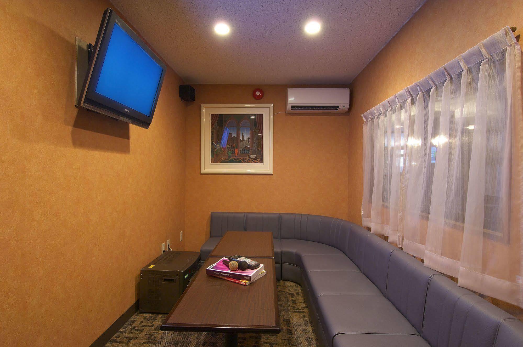 Nikko Green Hotel Natsukashiya Fuwari Exteriör bild